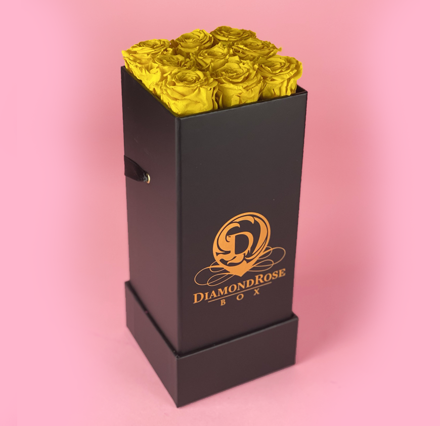 The Nine Carat Roses In a Box The Nine Carat Roses In a Box